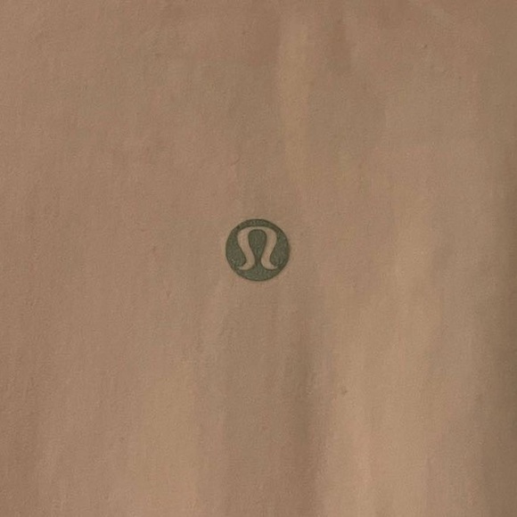 Lululemon fitted top - Picture 3 of 3